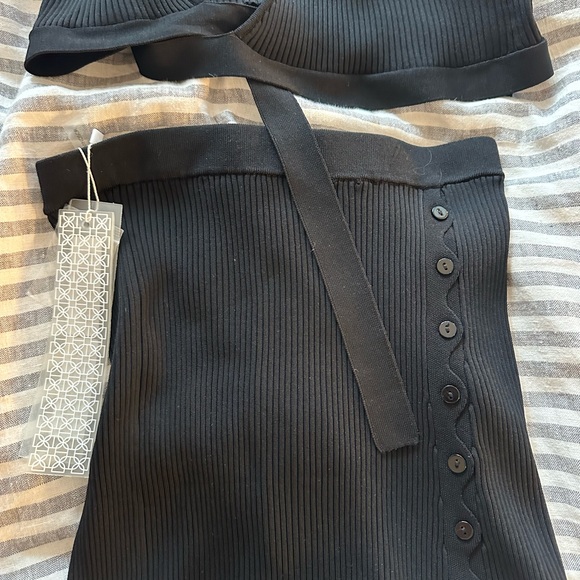 NEW Devon Windsor Rib Knit Skirt Set - Picture 4 of 5